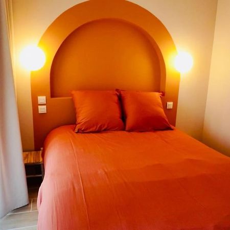 Le Bel Iris - Acces Direct Plage Apartment Chatelaillon-Plage Bagian luar foto